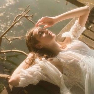 Meet your Posher, Tyaxqnsv